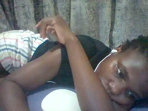 tina_2030 webcam