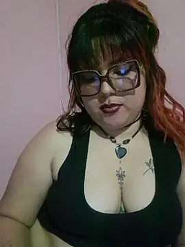 curvy_latina webcam