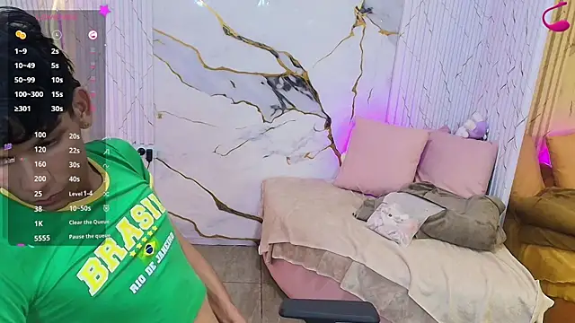 ANGELIC_TAY webcam