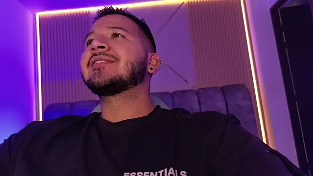 mister_miike webcam