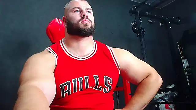 muscularjohnforuX webcam