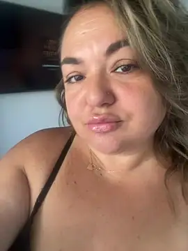 MikyVesela webcam