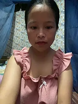 Yin-ri live cam on StripChat