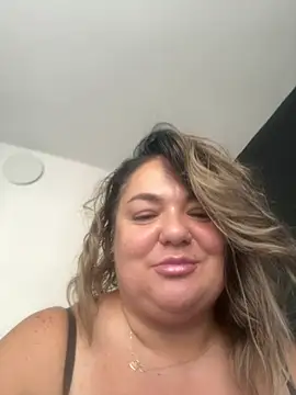 MikyVesela webcam