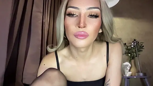 Alicegreenexx webcam
