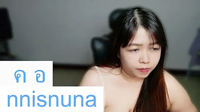 nunanunanuna live cam on StripChat
