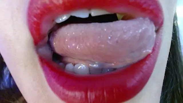 miss_evoleth2 webcam