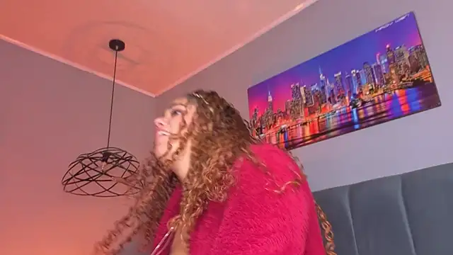 ninna_curly webcam