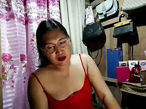 Romantic_Sabrina webcam