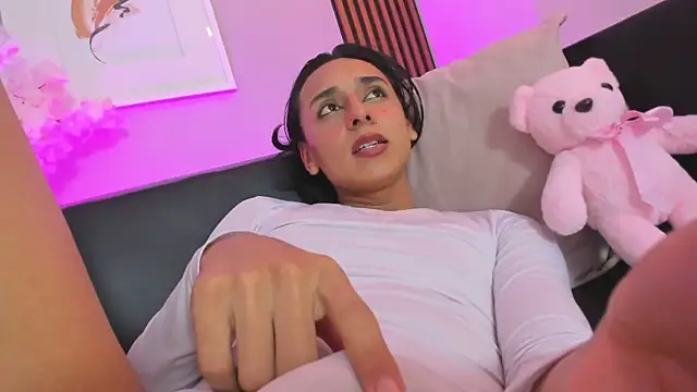 Elisasue webcam