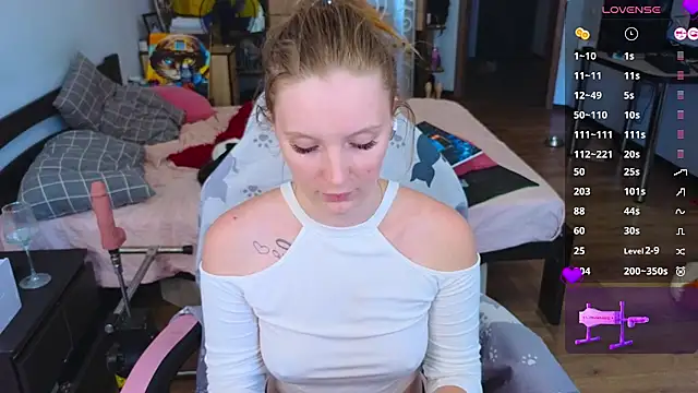 Mary_Blu webcam