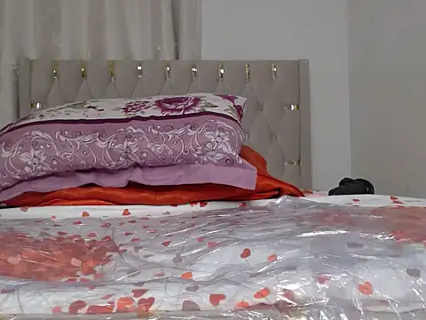 ZoeTracy webcam