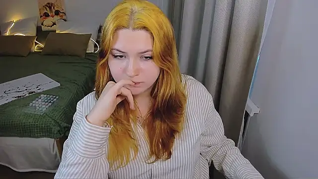 FieryMilena webcam
