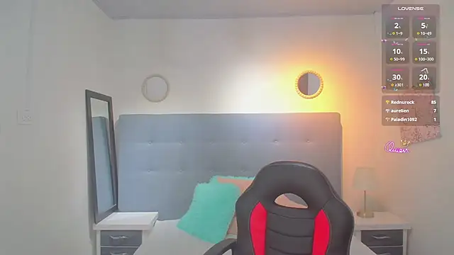 Mitsuri_Smith webcam