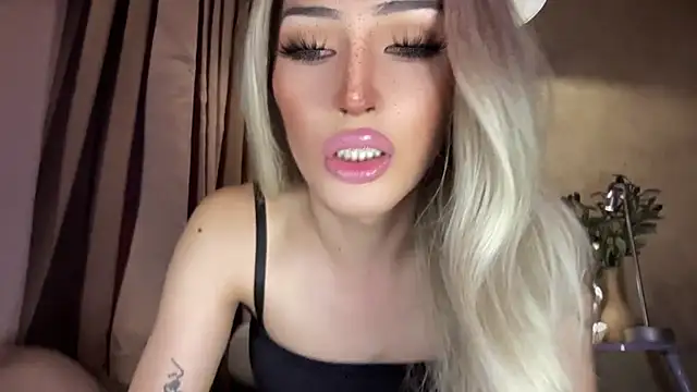 Alicegreenexx webcam