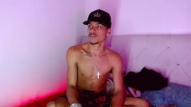 Angel_foxc13 webcam