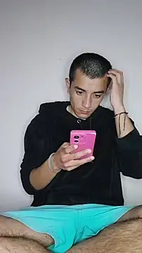 Thick_Cock live cam on StripChat