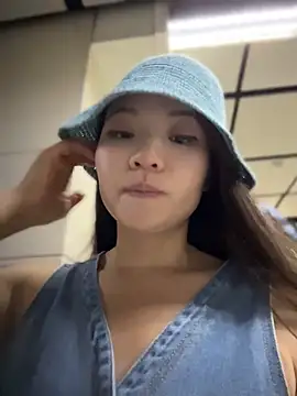 xiaoxiaocheng678 webcam