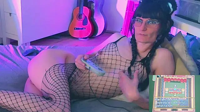 CeriseLapine webcam
