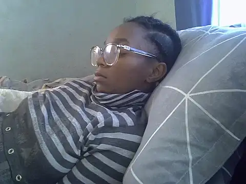 ElianeHot webcam
