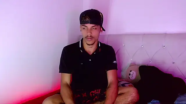 Angel_foxc13 webcam