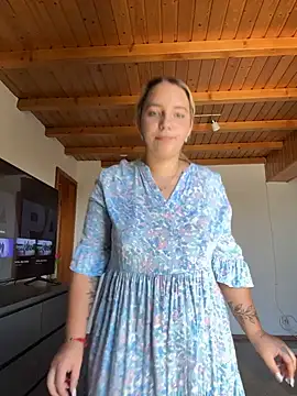Naomi-Klein webcam