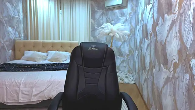 PixelGoddess webcam