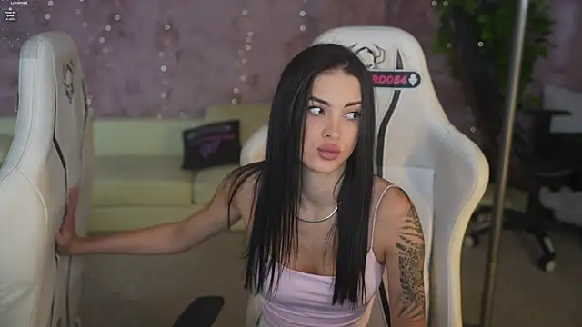 Angy_Netal webcam