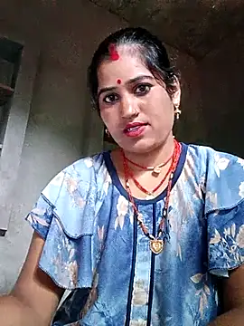 Hot_kamla