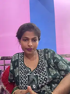 SUZY_QUEEN01 webcam