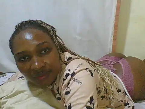 cute_lavenda webcam