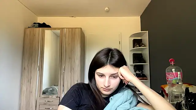 SpanishRooter webcam