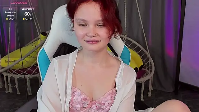 EmilyChaves webcam