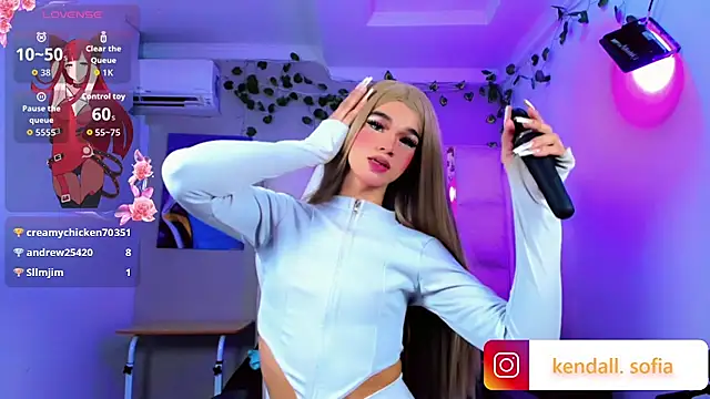 Sophiaa_doll_ webcam