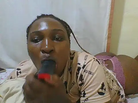 cute_lavenda webcam