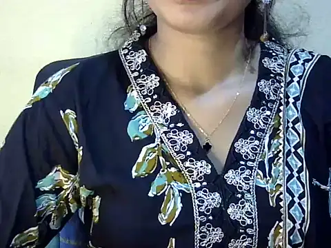 Shab_M live cam on StripChat