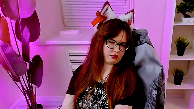 CarolGiggly webcam