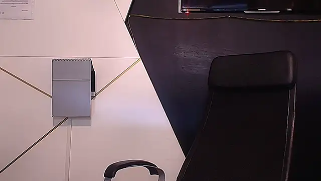 BrandonTate webcam