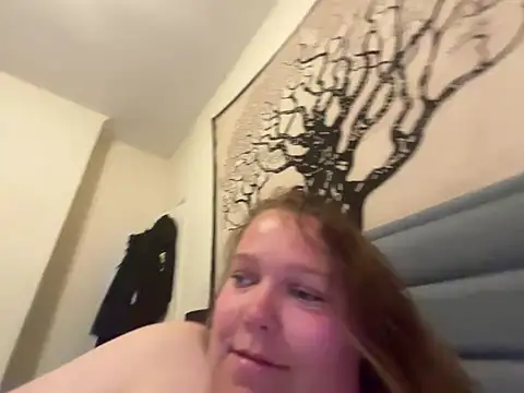 Scarlet1128 webcam