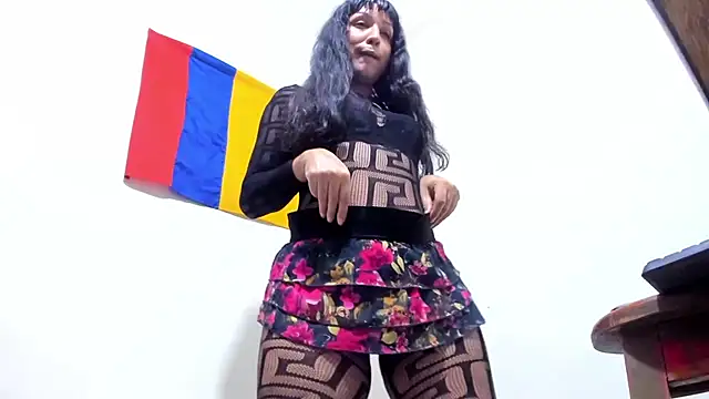 miss_bigcockts webcam