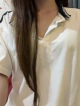 Quynhbabysexy webcam