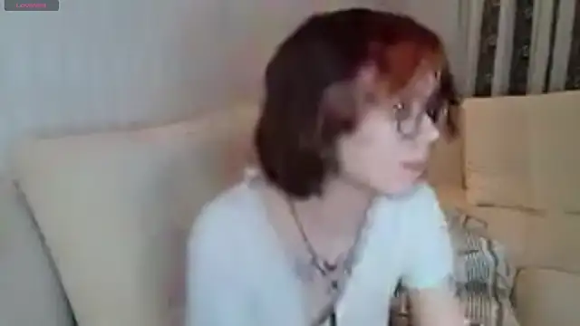 KellePourier webcam