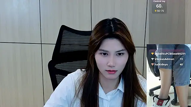 zhen-68 live cam on StripChat