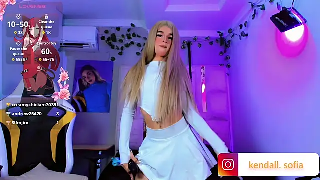 Sophiaa_doll_ webcam