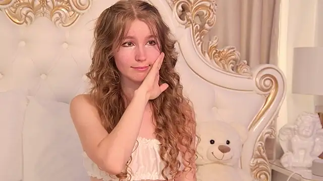 LisaStone webcam