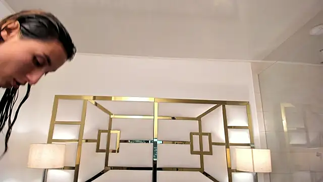 VivieneLuxe webcam