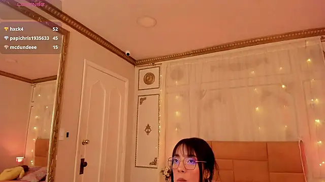 EmaLittle webcam