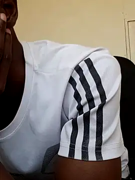 TallandBigEbony webcam