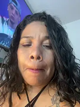 Rashell1_Queen webcam