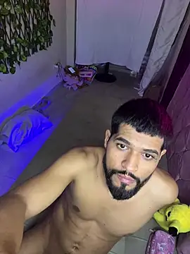 CatwomanAndHotman webcam